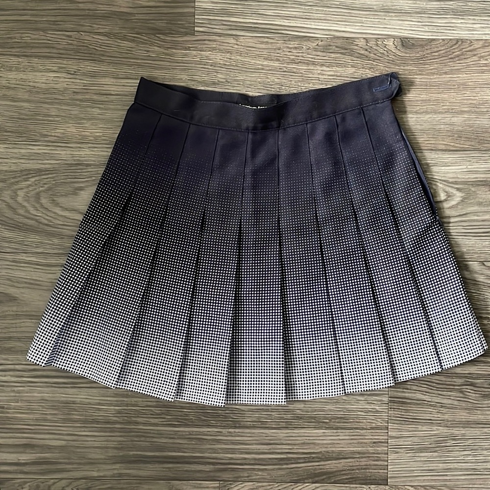 American Apparel Ombré Pleated Skirt - M